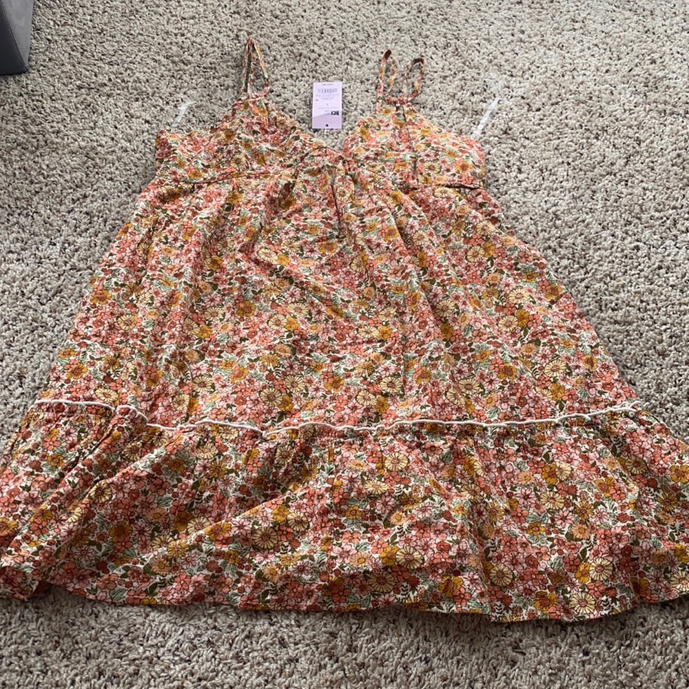 Target floral dress, never worn.